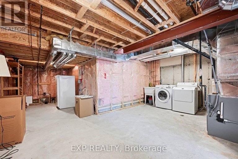 29683851/15-cedar-valley-drive/emerald-meadowstrailwest/ottawa/ontario/K2M2Y5_28