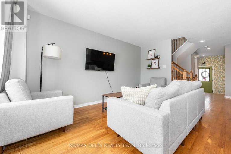 29426645/152-ludlowe-street/fallingbrookgardenway-south/ottawa/ontario/K4A5C7_7