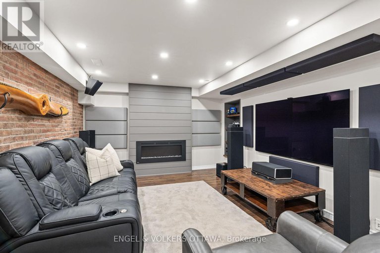 28923868/5557-pettapiece-crescent/manotick-village-manotick-estates/ottawa/ontario/K4M1C5_41