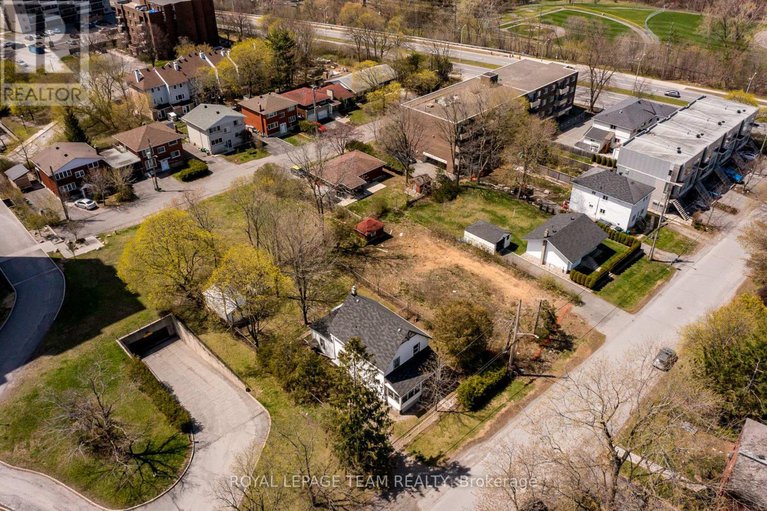 28224416/830-high-street/britannia-heights/ottawa/ontario/K2B6C4_4