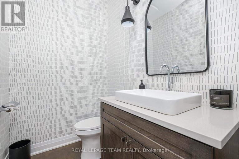 29059009/212-cabrelle-place/manotick-village-manotick-estates/ottawa/ontario/K4M0A9_18