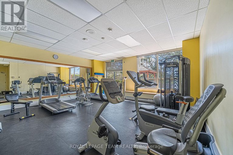 28417377/1508-40-landry-street/vanier/ottawa/ontario/K1L8K4_30