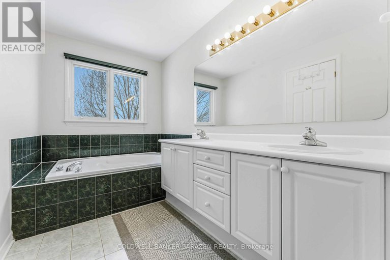 29263824/81-kimberwick-crescent/quinterra/ottawa/ontario/K1V0W7_23