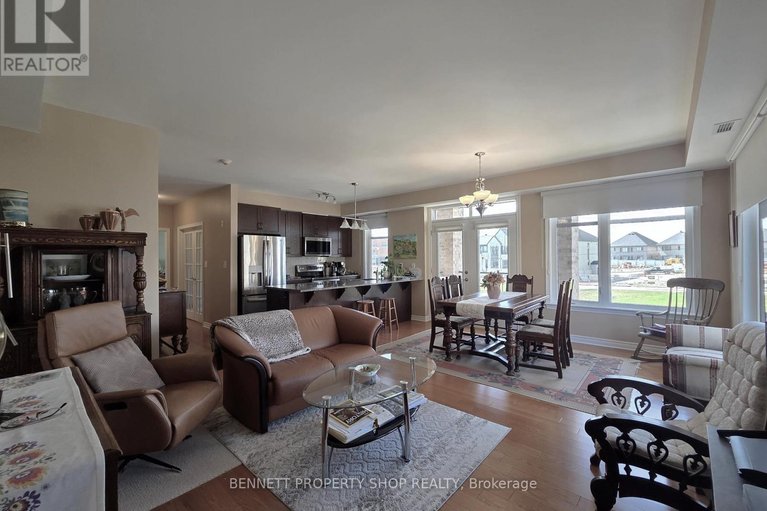 29688012/204-310-jatoba-private/emerald-meadowstrailwest/ottawa/ontario/K2V0E7_7