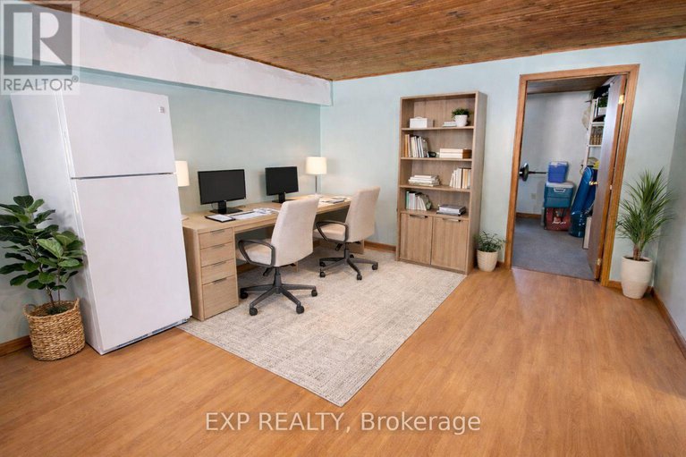 29422752/1059-flynn-avenue/kinburn/ottawa/ontario/K7S3G7_13