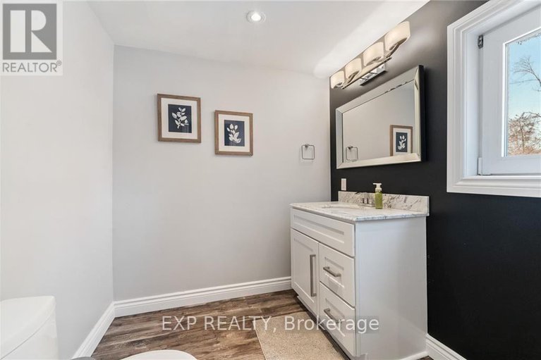 28569384/3561-trim-road/navan/ottawa/ontario/K4B1N4_14