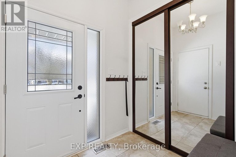 29423088/92-stonebriar-drive/centrepointe/ottawa/ontario/K2G5Y1_2