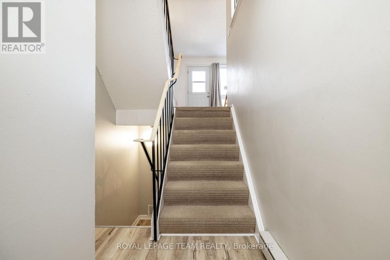 29577964/28-28-peary-way/katimavik/ottawa/ontario/K2L1Z8_5