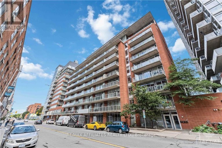 505 - 383 Cumberland Street