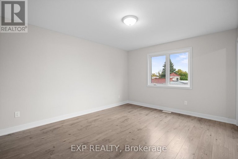 29241570/75-chateauguay-street/embrun/russell/ontario/K0A2M0_20