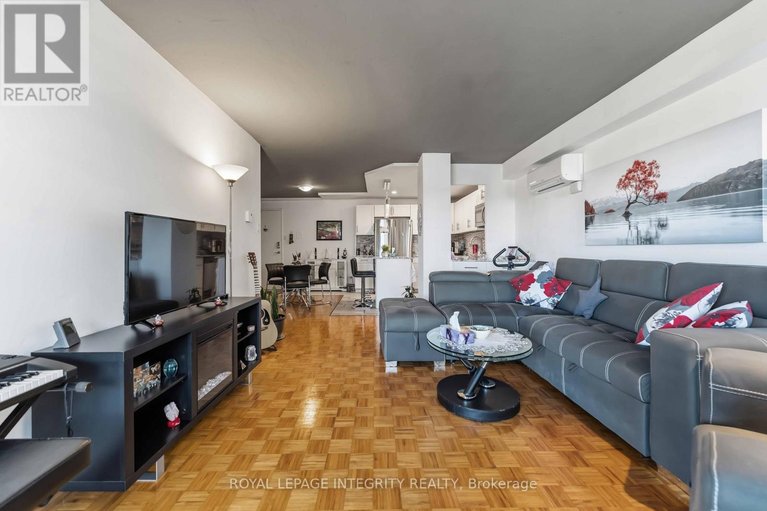 29650529/1506-158-b-mcarthur-avenue/vanier/ottawa/ontario/K1L8C9_9