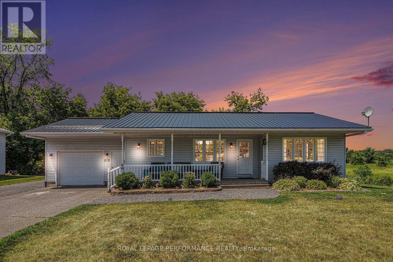 28804452/66-front-street/finch/north-stormont/ontario/K0C1K0_1