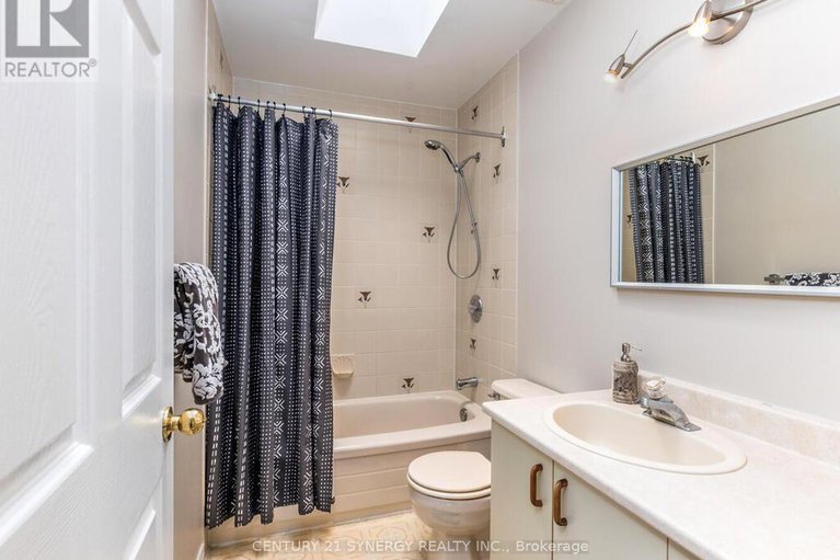 29038315/1423-diamondview-road/huntley-ward-south-east/ottawa/ontario/K0A1L0_28