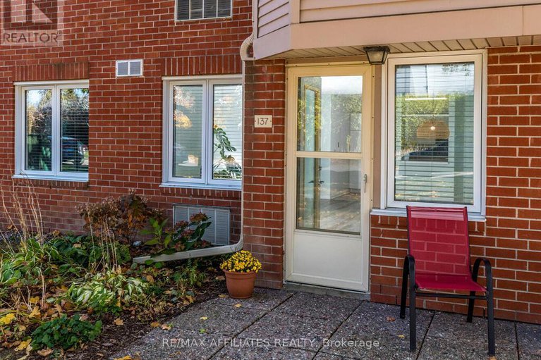 29059313/137-848-seyton-drive/westcliffe-estates/ottawa/ontario/K2H9G6_21