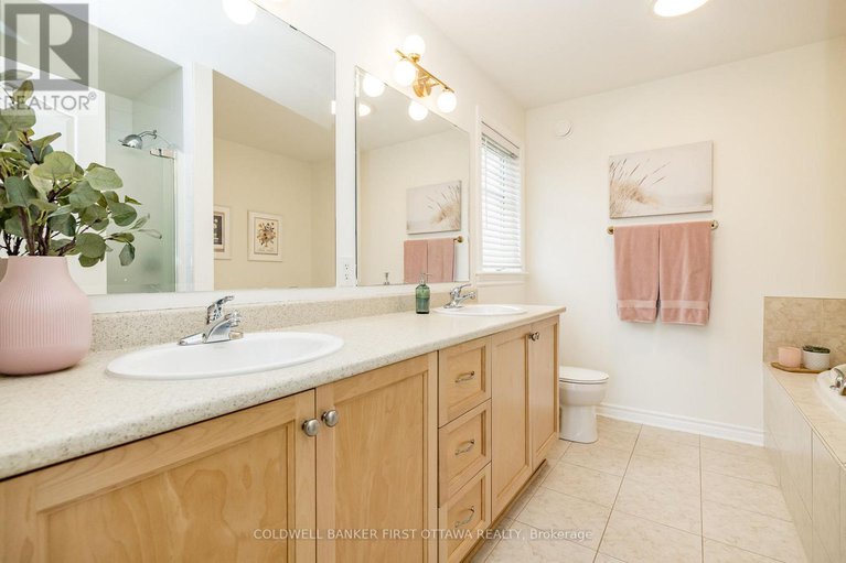 28270010/109-mojave-crescent/stittsville-north/ottawa/ontario/K2S0B6_24