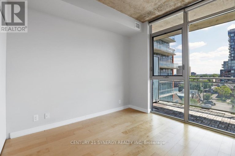29566277/633-340-mcleod-street/ottawa-centre/ottawa/ontario/K2P1A4_26
