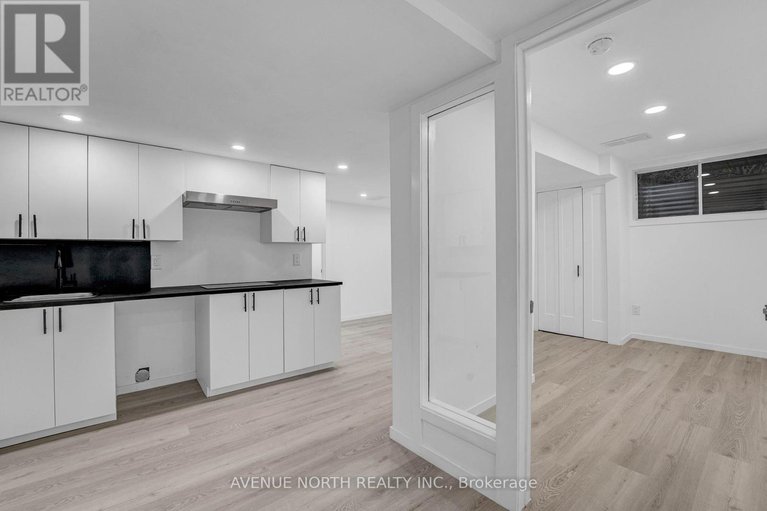 29622696/945-cahill-drive-w/hunt-club/ottawa/ontario/K1V2C3_42