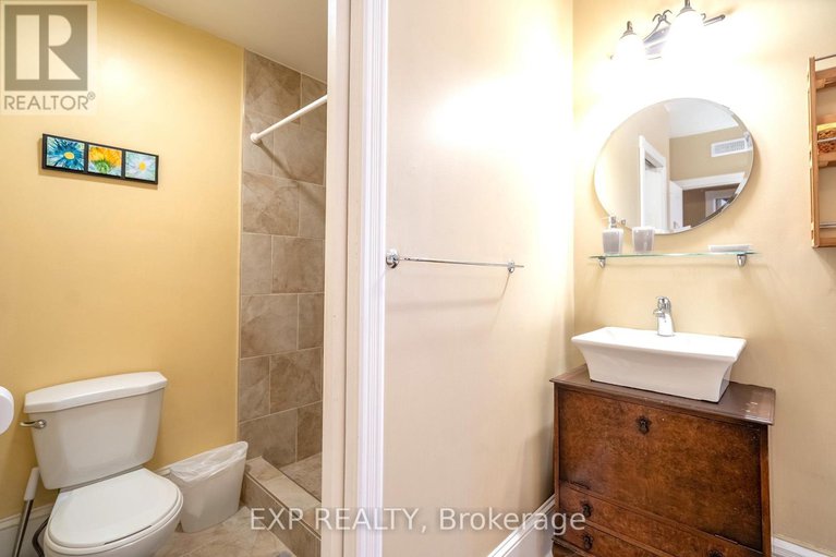 28578416/431-gilmour-street/ottawa-centre/ottawa/ontario/K2P0R5_26