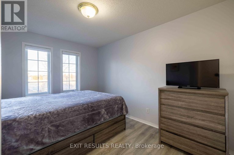 28125818/2056-dorima-street/avalon-east/ottawa/ontario/K4A4E8_23