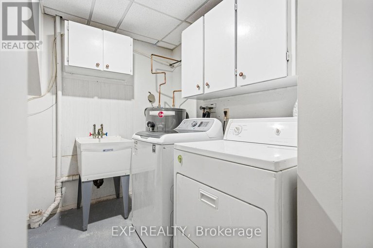 29496832/46-charkay-street/borden-farmstewart-farmcarleton-heightsparkwood-hills/ottawa/ontario/K2E5N4_25