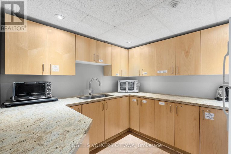 28851368/206-205-bolton-street/lower-townbyward-market/ottawa/ontario/K1N1K7_40