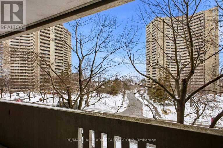 29435798/315-1100-ambleside-drive/woodroffe/ottawa/ontario/K2B8G6_24