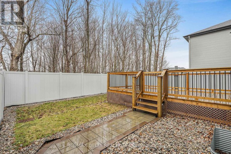 29613825/39-angel-heights/stittsville-south/ottawa/ontario/K2S2N2_37