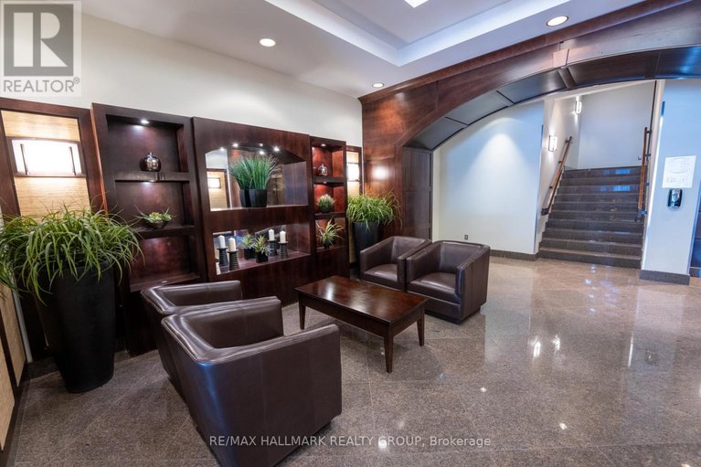 29642521/1007-200-besserer-street/sandy-hill/ottawa/ontario/K1N0A7_2