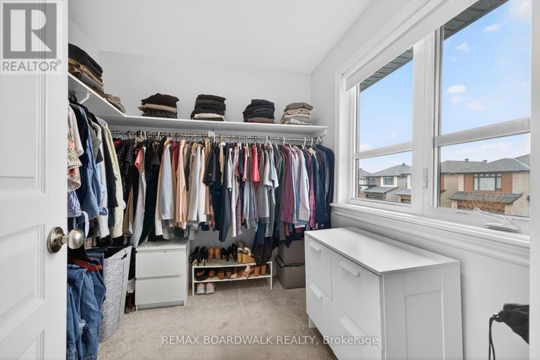 29665426/38-thunderbolt-street/emerald-meadowstrailwest/ottawa/ontario/K2V0L9_27