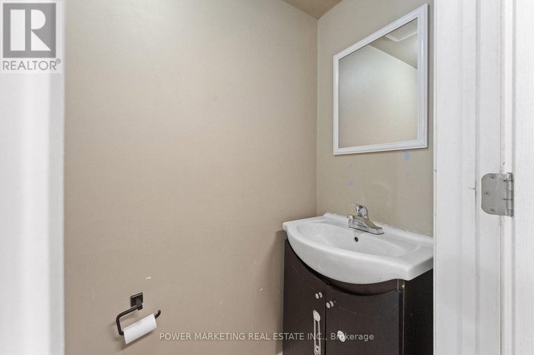 28944015/182-1045-morrison-drive/redwood-park/ottawa/ontario/K2H7L2_17