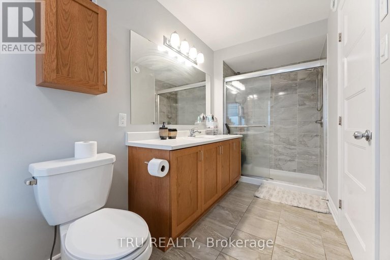 29458298/4031-kelly-farm-drive/blossom-parkkemp-parkfindlay-creek/ottawa/ontario/K1T0R6_23