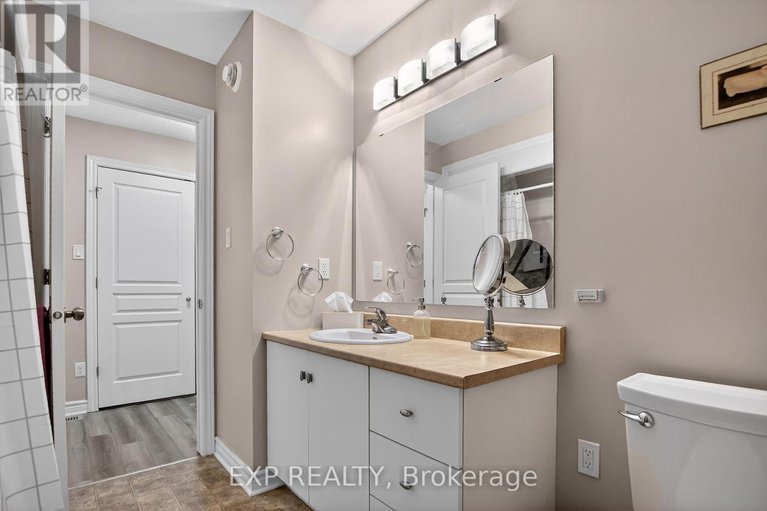 29209594/318-finner-court/almonte/mississippi-mills/ontario/K0A1A0_28