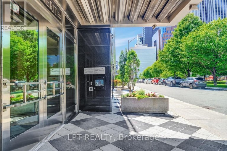 28576784/305-108-lisgar-street/ottawa-centregolden-triangle/ottawa/ontario/K2P1E1_8