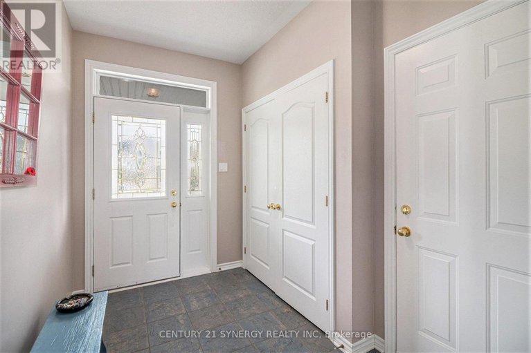 29437072/852-swallowtail-crescent/notting-hillsummerside/ottawa/ontario/K4A4M5_6