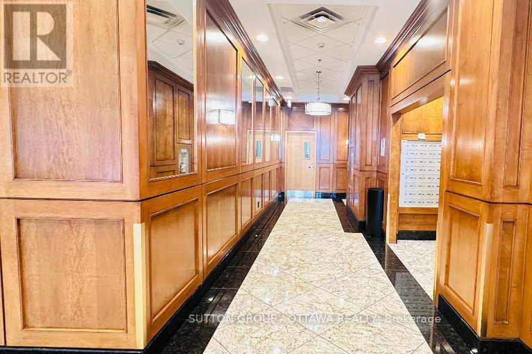 28471695/706-242-rideau-street/sandy-hill/ottawa/ontario/K1N0B7_6