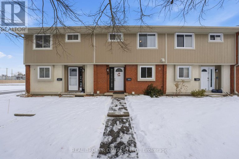 29179274/b-3895-old-richmond-road/arbeatha-park/ottawa/ontario/K2H8T8_1