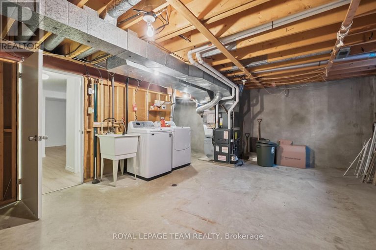 29531002/87-386-kintyre-private/carleton-square/ottawa/ontario/K2C3M6_28