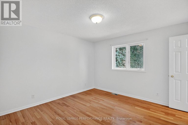 29138835/9-eldon-street/village-of-russell/russell/ontario/K4R1C1_26