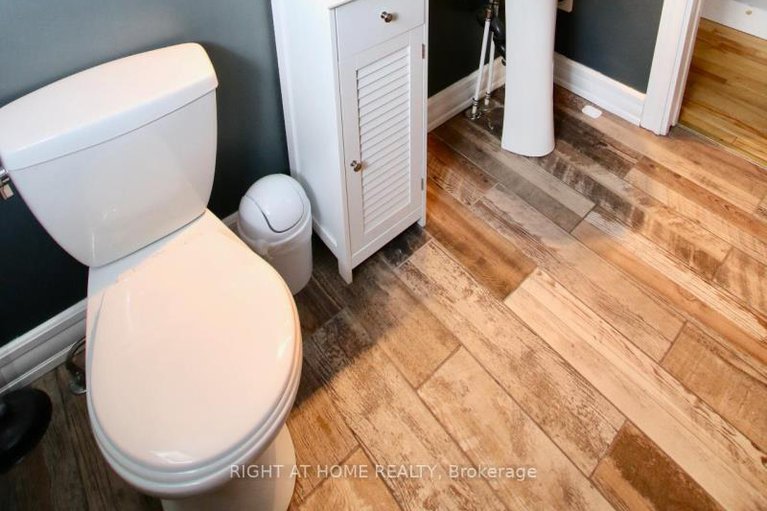 28500319/13928-connaught-road-s/north-dundas-winchester-twp/north-dundas/ontario/K0C1H0_27