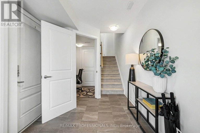 29564504/919-lixnaw-court/half-moon-bay/ottawa/ontario/K2J6Y3_3