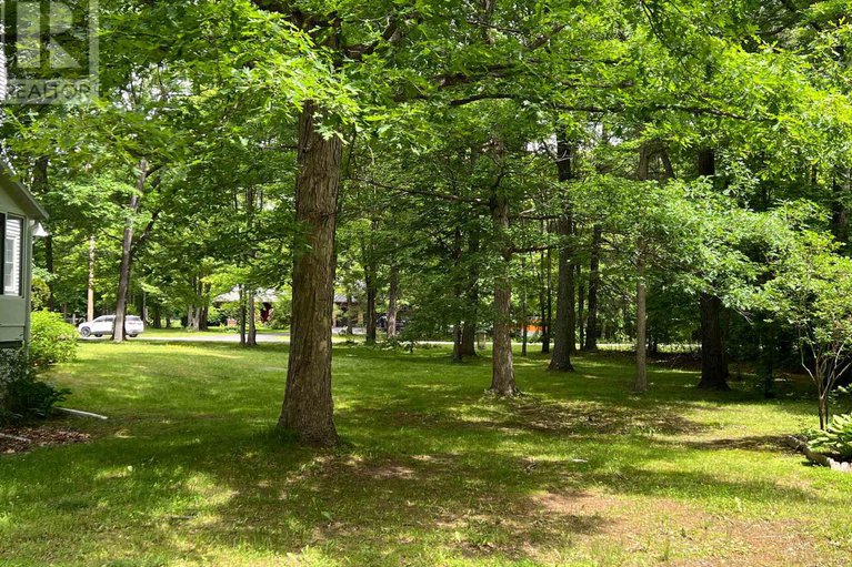 28549907/249-bracken-avenue/drummondnorth-elmsley-north-elmsley-twp/drummondnorth-elmsley/ontario/K7A4S4_8