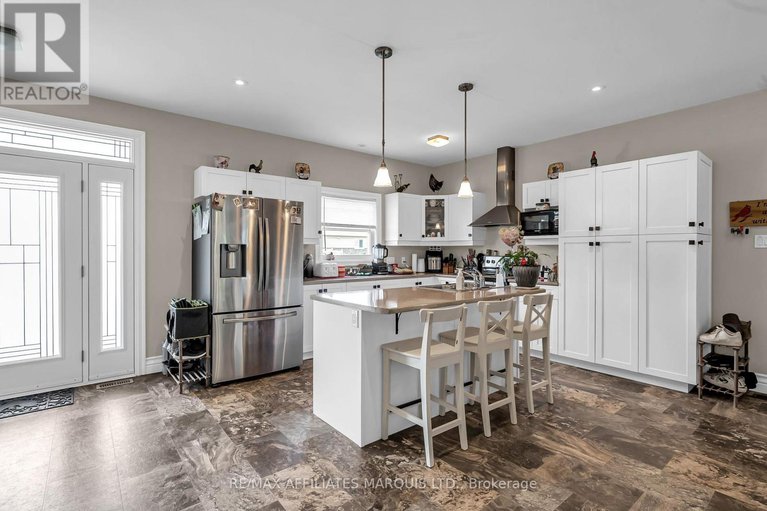 28666007/23-calco-crescent/moose-creek/north-stormont/ontario/K0C1W0_5