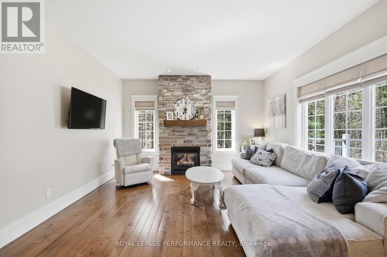 29651490/3321-st-pascal-road/clarencerockland-twp/clarence-rockland/ontario/K0A3N0_13