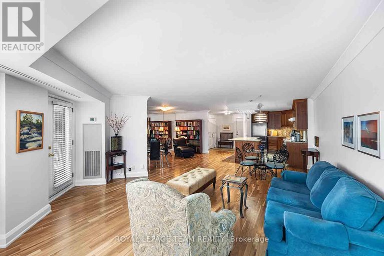 28581239/207-151-bay-street/ottawa-centre/ottawa/ontario/K1R7T2_13