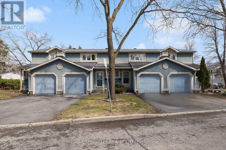 28333115/75-saxton-private/redwood-park/ottawa/ontario/K2H9P3_1