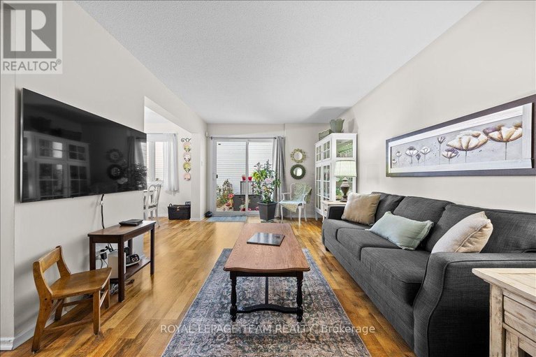 29582797/221-3310-southgate-road/south-keys/ottawa/ontario/K1V8X4_14