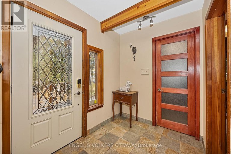 29610476/791-rock-road/north-grenville-twp-kemptville-south/north-grenville/ontario/K0G1S0_3