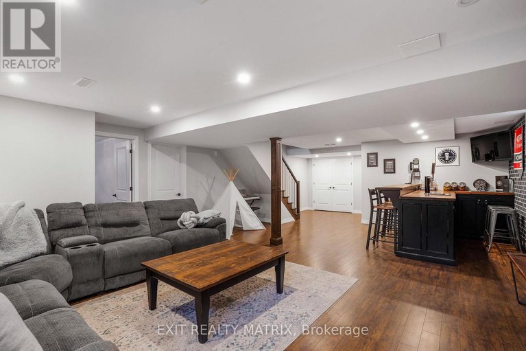 28940715/301-colmar-street/embrun/russell/ontario/K0A1W0_28