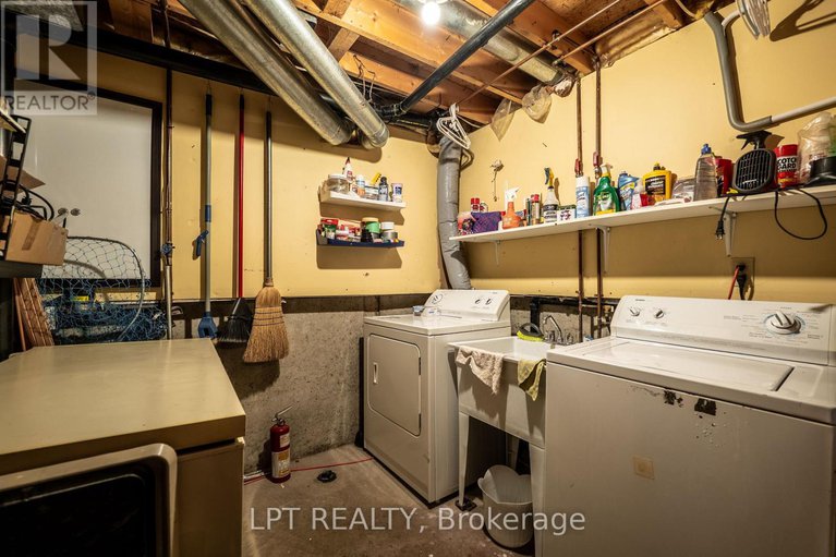 28831575/491-valade-crescent/fallingbrookpineridge/ottawa/ontario/K4A2W6_39
