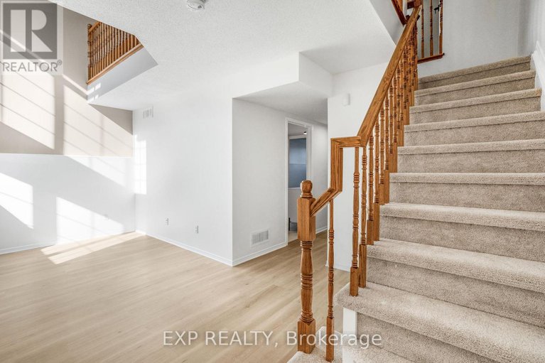 28354843/121-5-70-edenvale-dr-drive/beaverbrook/ottawa/ontario/K2K3N7_7